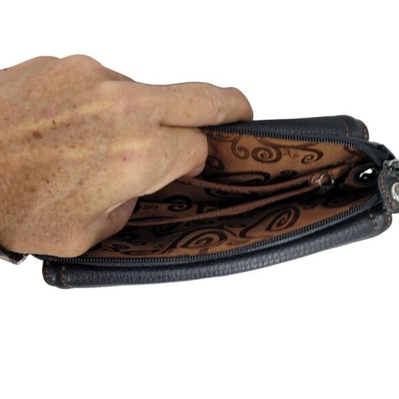 Brighton Black‎ Leather Crossbody Embroidered Multiple Pockets Strap - Picture 10 of 16